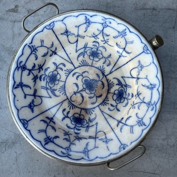 Antique / Vintage 9" Porcelain & Metal WARMING PLATE with Top Fill Hole - Picture 1 of 4